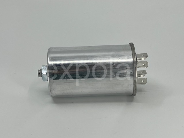 Kondenzátor kovový     50  mf  450v - Celková L -110mm,průměr 50mm  +10mm,+10mm